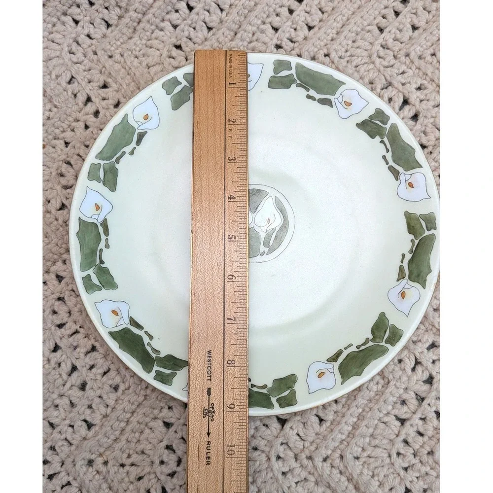 Vintage Hand Painted Calla Lily Ceramic Plate Art Nouveau Floral Decorative 8in